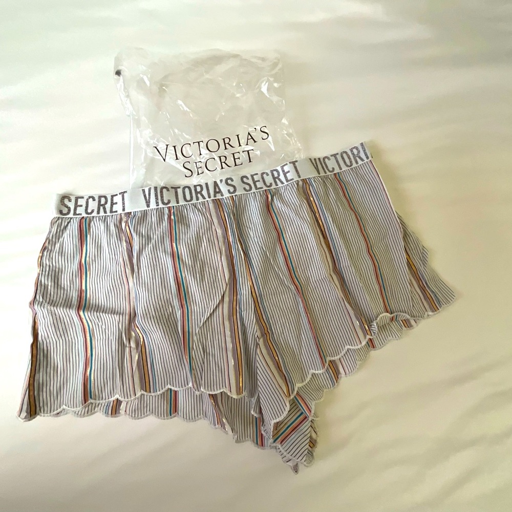 Victoria Secret Sleep Shorts, NWT.